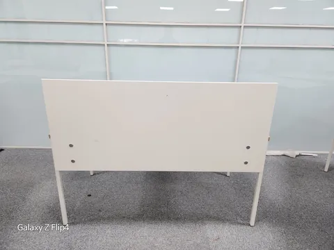 데스커 1400 전면 목제스크린파티션