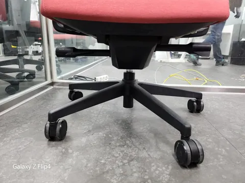퍼시스 어라운드 사무용의자 CHN4300AH 사진 4