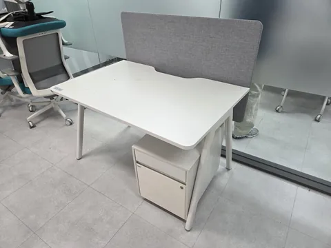 퍼시스 인에이블 1200 일반형책상 FIV칼라 사진 3