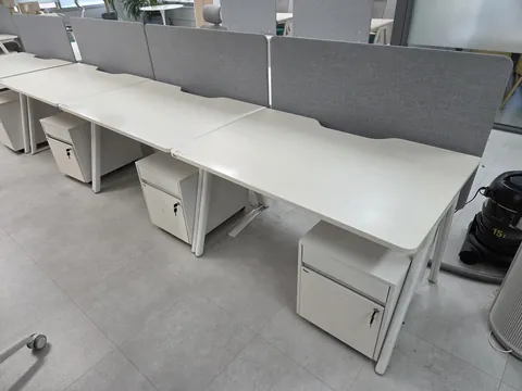 퍼시스 인에이블 1200 일반형책상 FIV칼라 사진 2