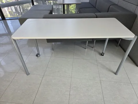 퍼시스 1400 교육용테이블 사진 2